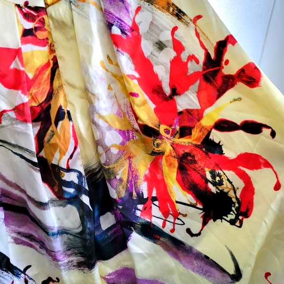 Beautiful yellow and multi coloured sleeveless cocktail dress. Size 0 - Picture 7 of 7